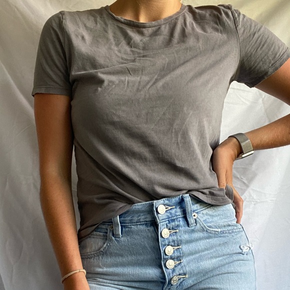 Basic tee - Picture 2 of 3